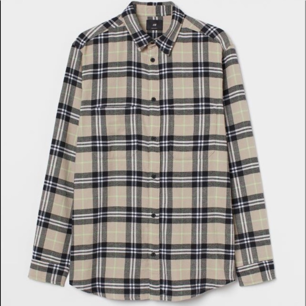 H&M Men’s flannel Size:M black & white with green